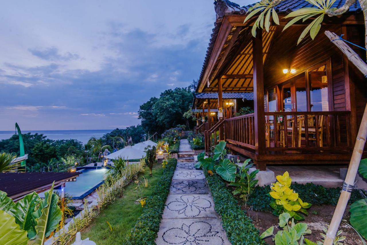 Готель Sunday Huts Lembongan Екстер'єр фото