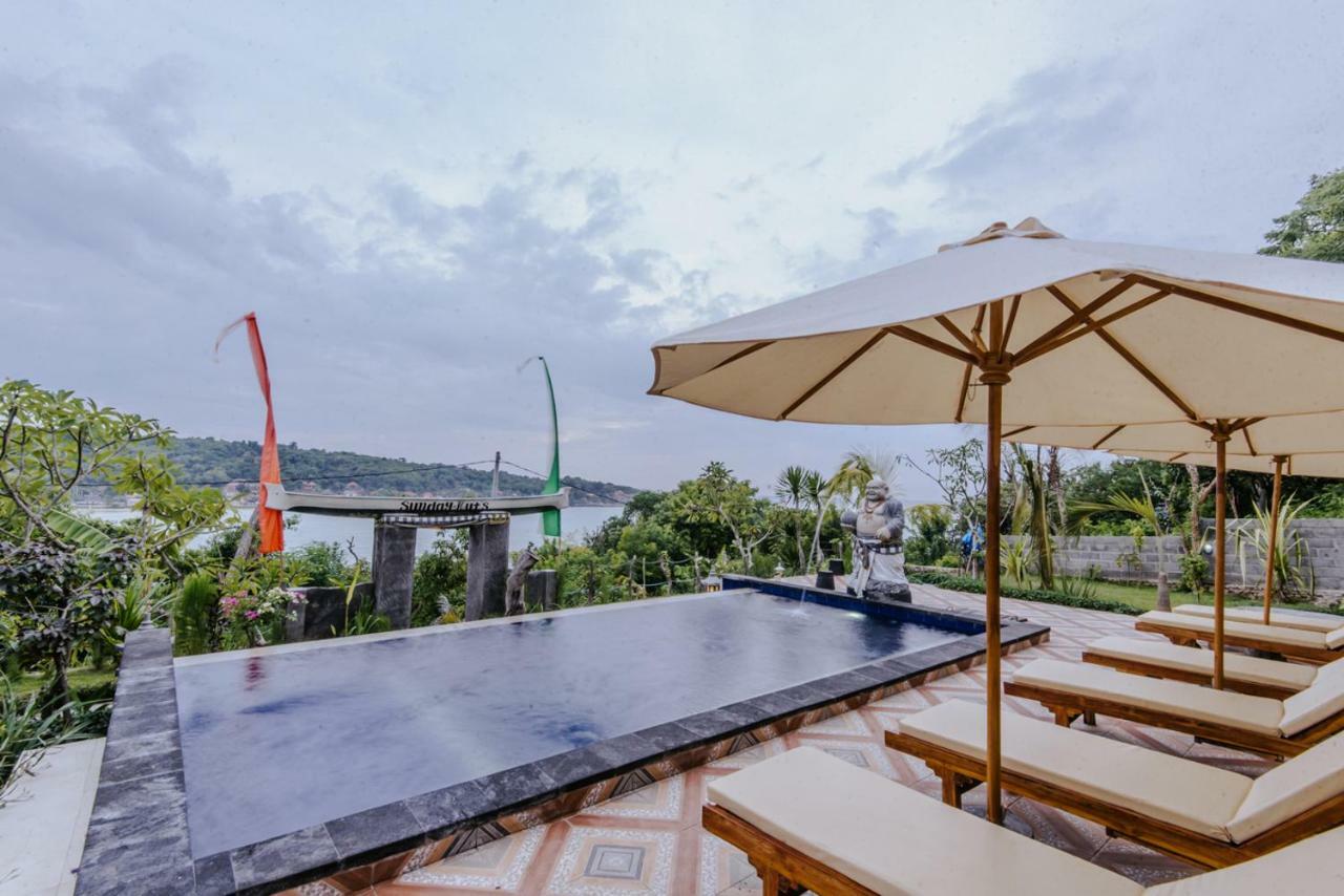 Готель Sunday Huts Lembongan Екстер'єр фото