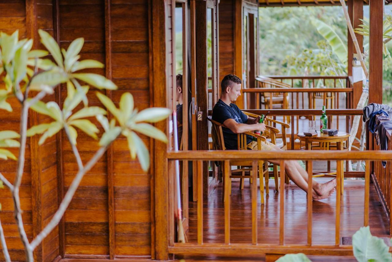 Готель Sunday Huts Lembongan Екстер'єр фото