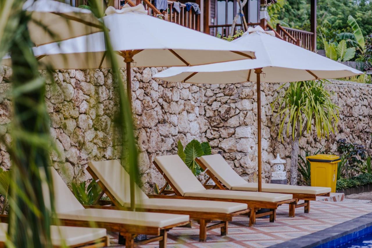 Готель Sunday Huts Lembongan Екстер'єр фото